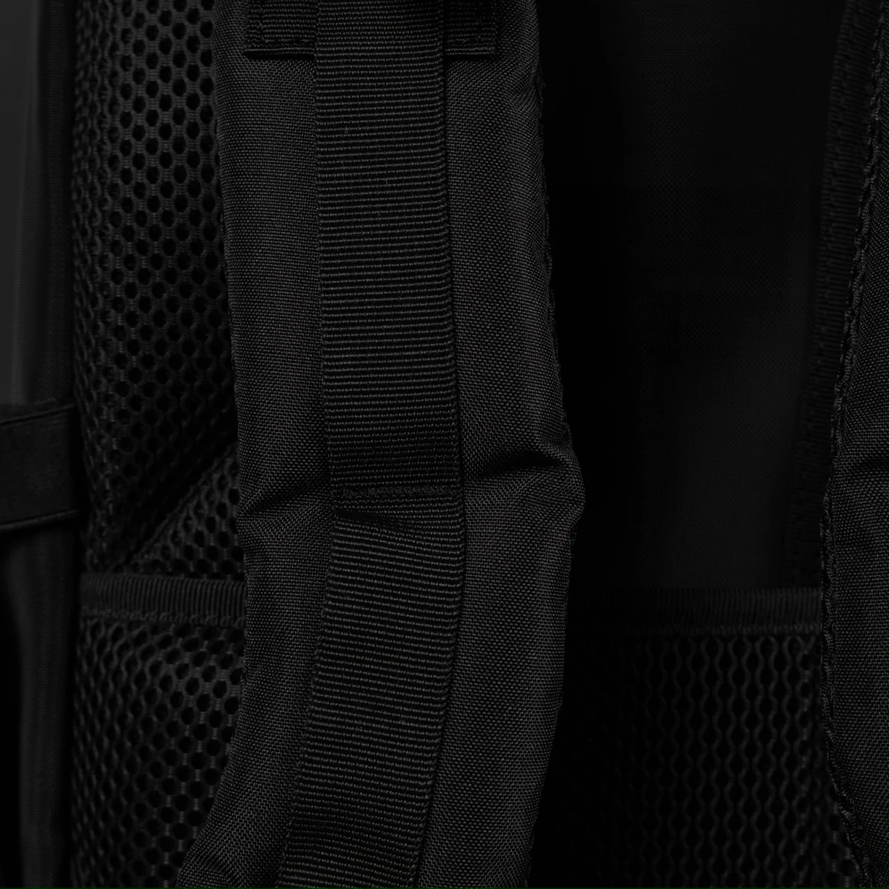 15L Backpack Mesh - Image 14