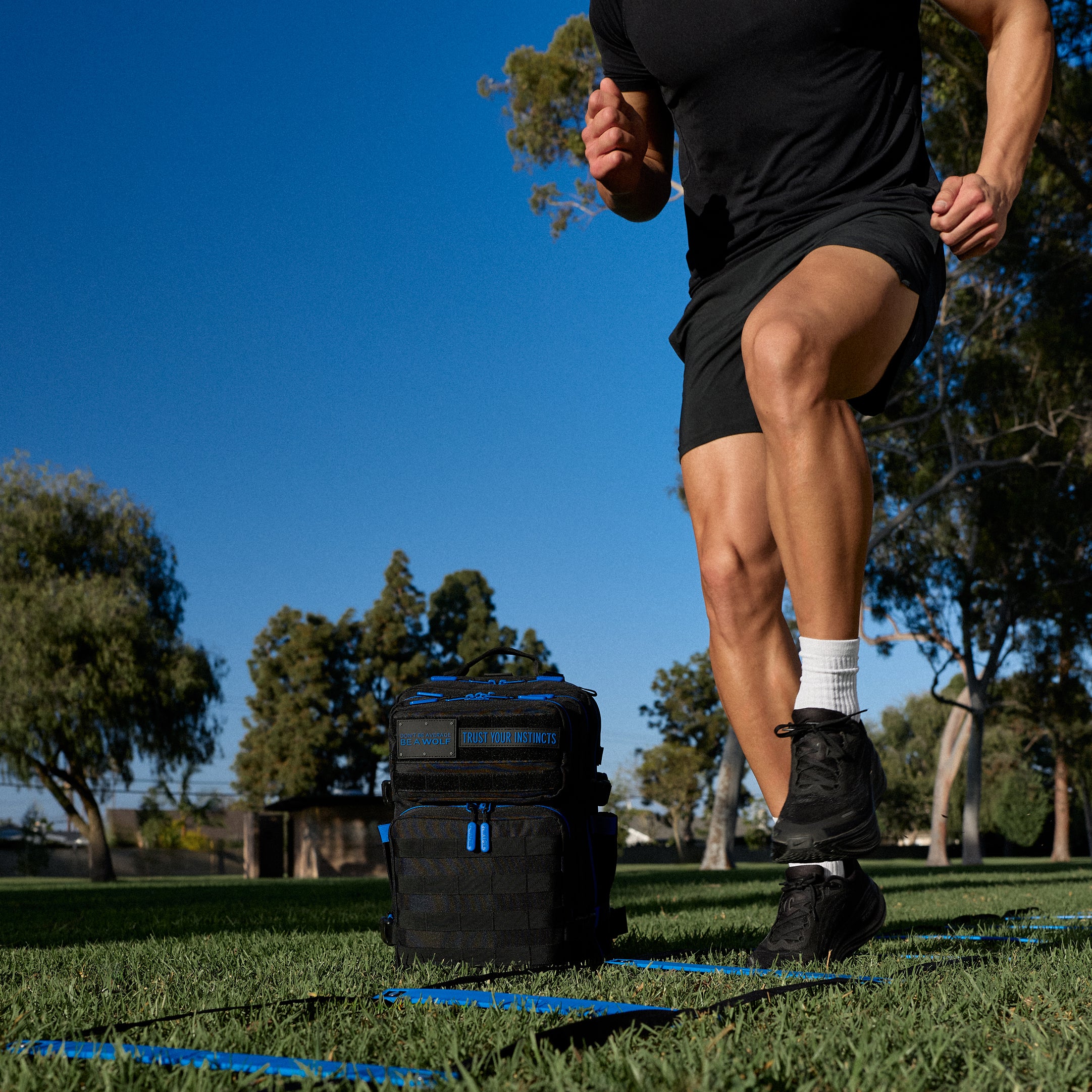 25L Backpack Blue Wolf - Image 8