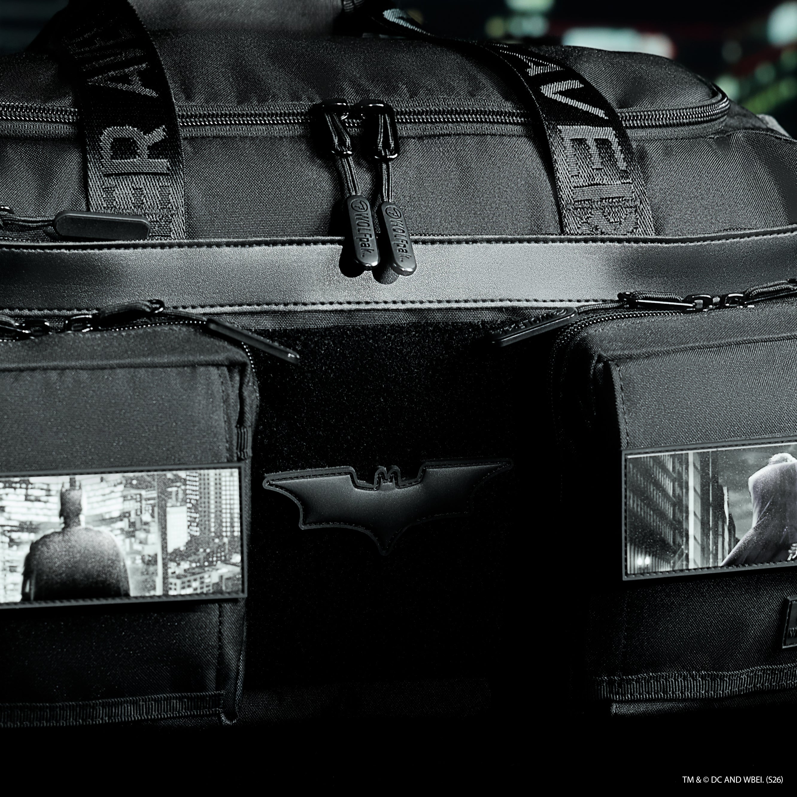 30L Perfect Duffle Bag The Dark Knight - Image 11