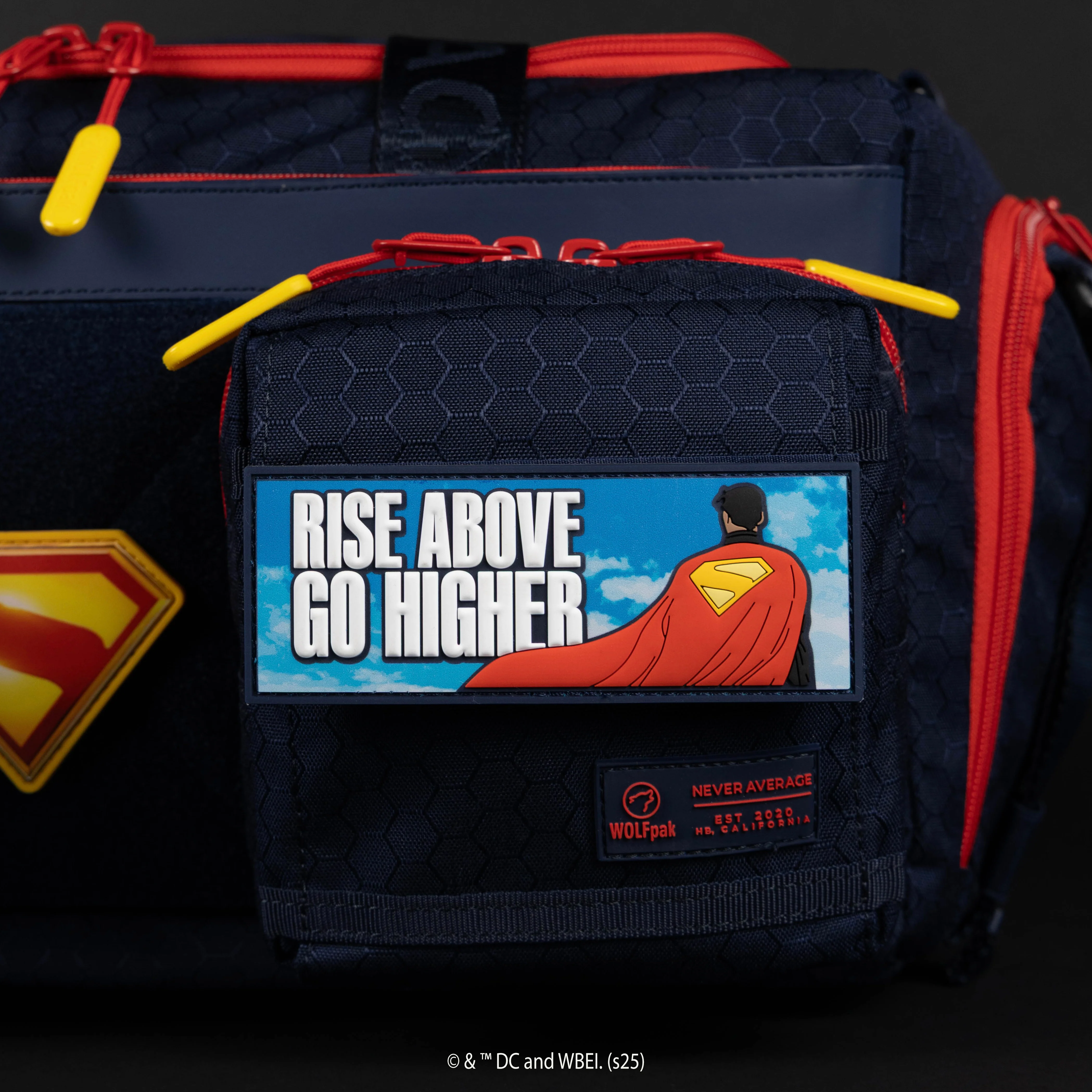 30L Perfect Duffle Bag Superman 2025 - Image 14