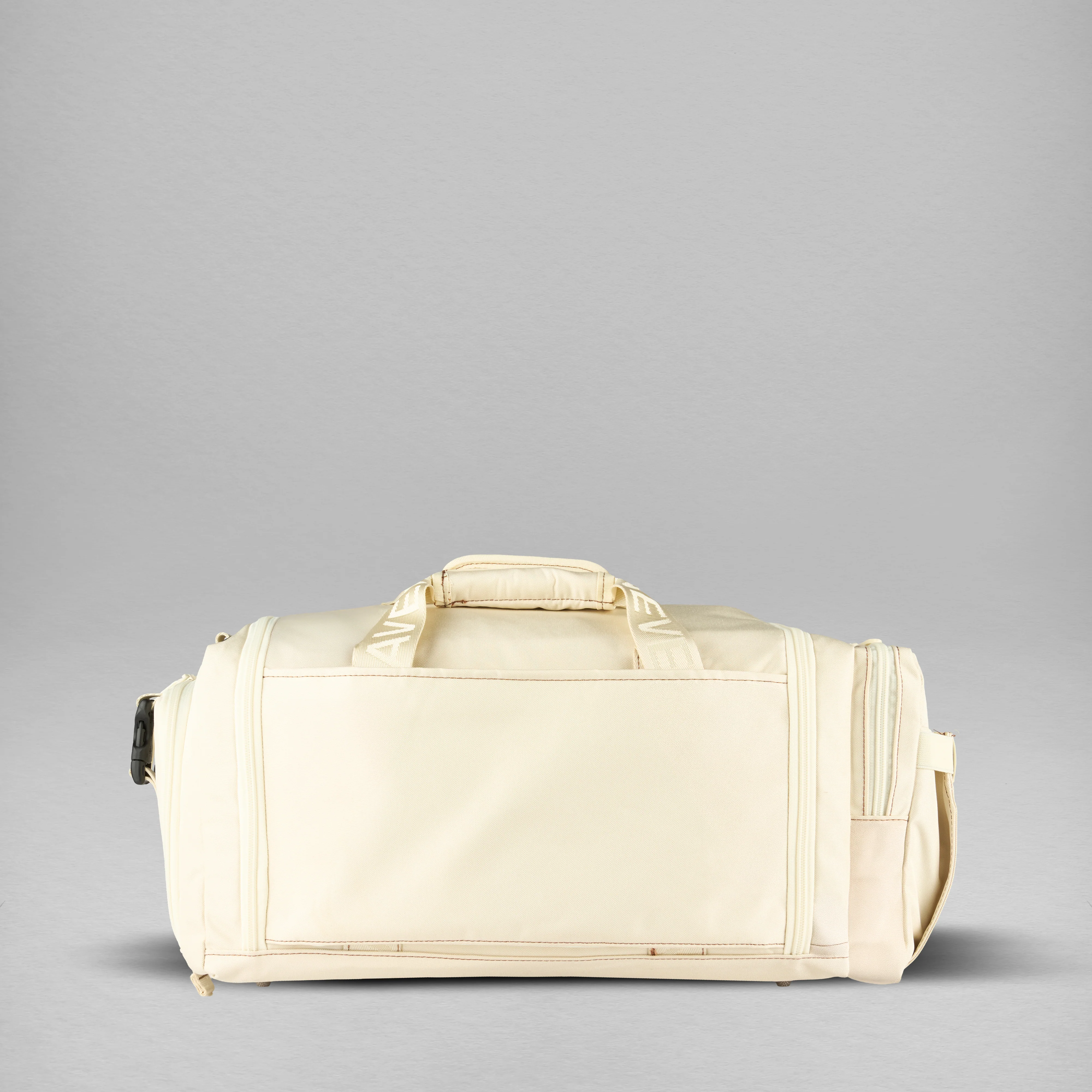 30L Perfect Duffle Bag Vanilla - Image 5