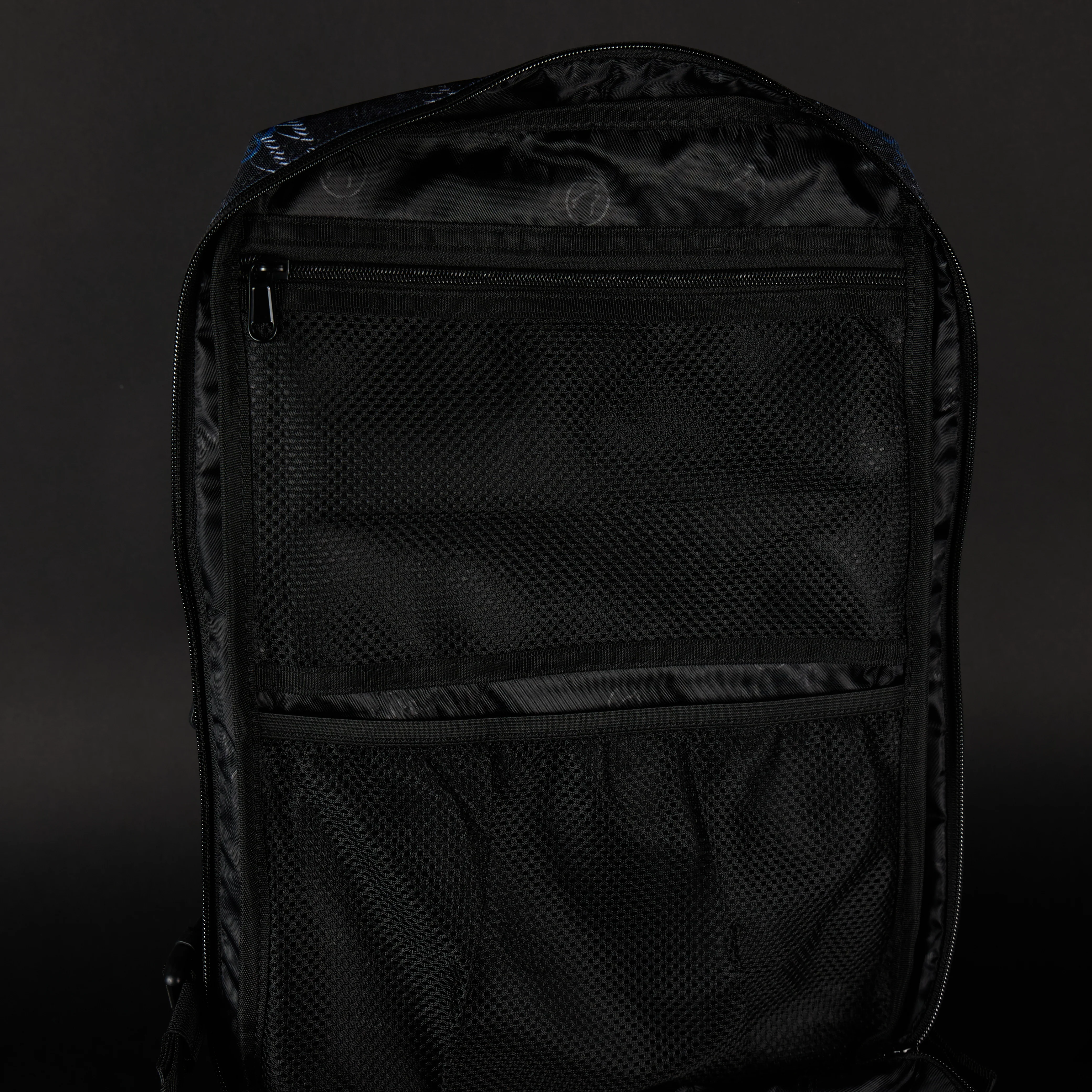 35L Dead Men Tell No Tales Meal Prep Management Sale - Image 21