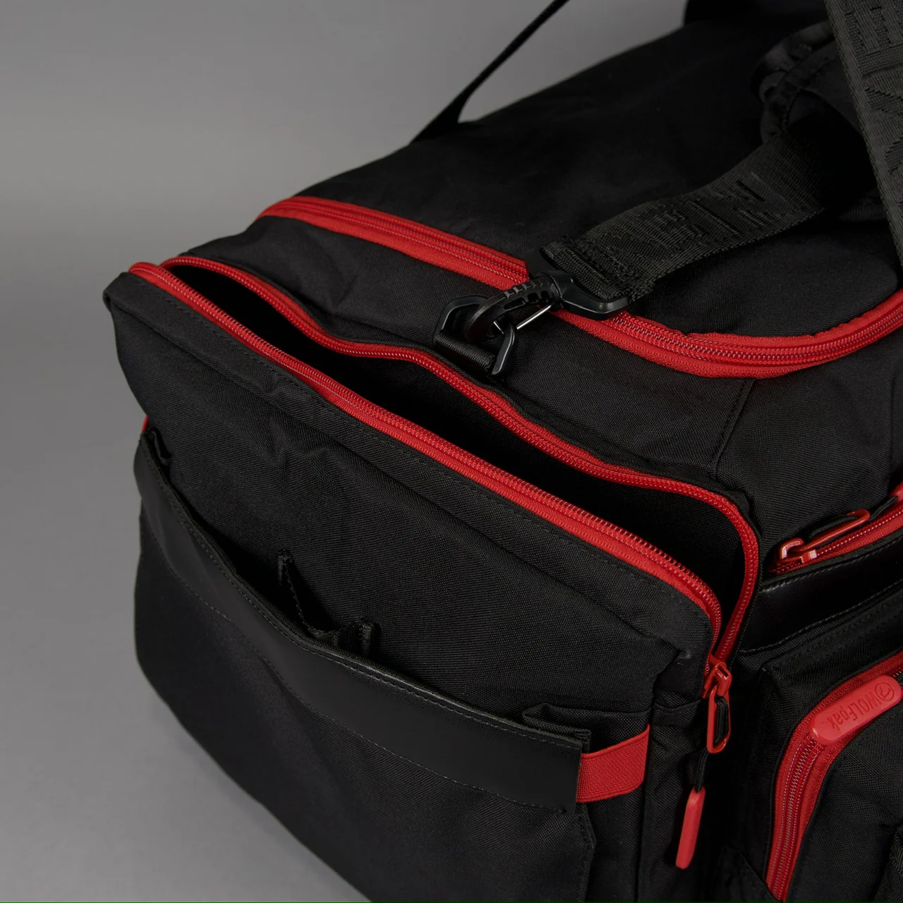 40L Ultimate Duffle Bag Red Wolf - Image 16