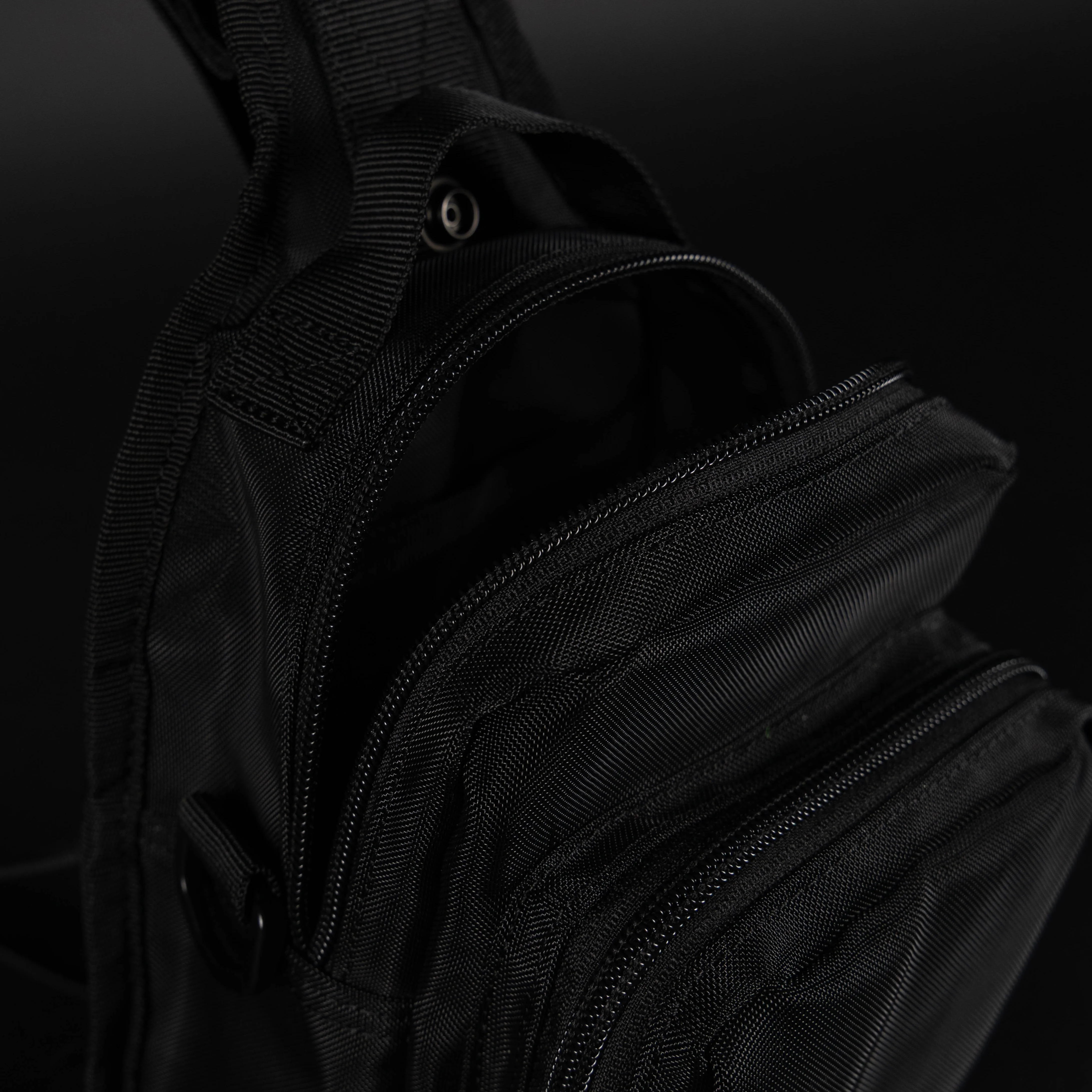 4L Mini Tactical Sling Bag Mesh - Image 10