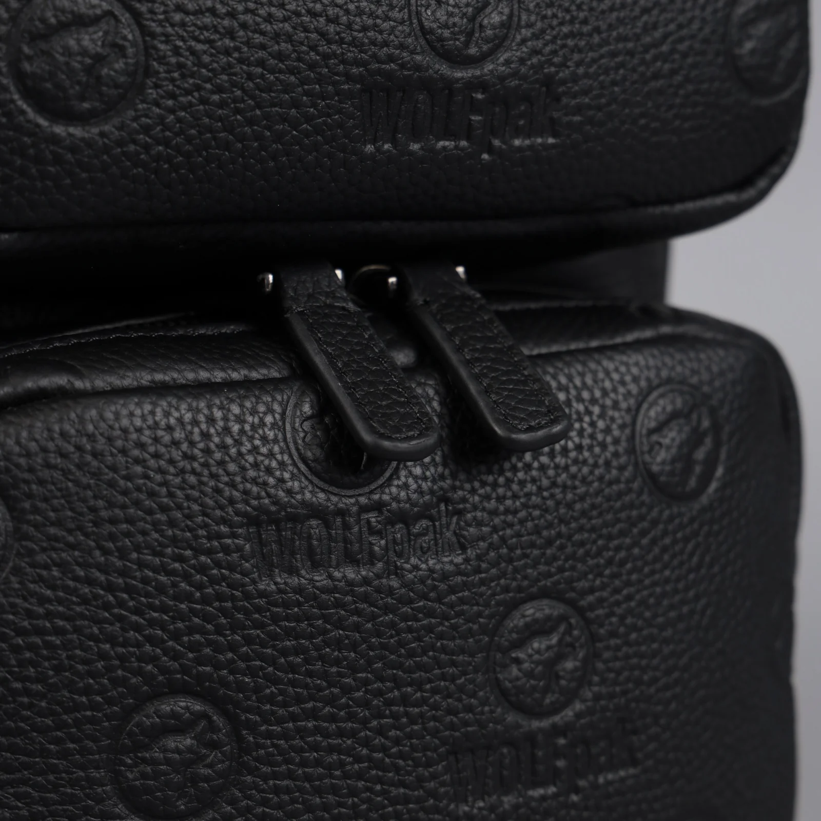 9L Backpack Luxury Leather - Image 13