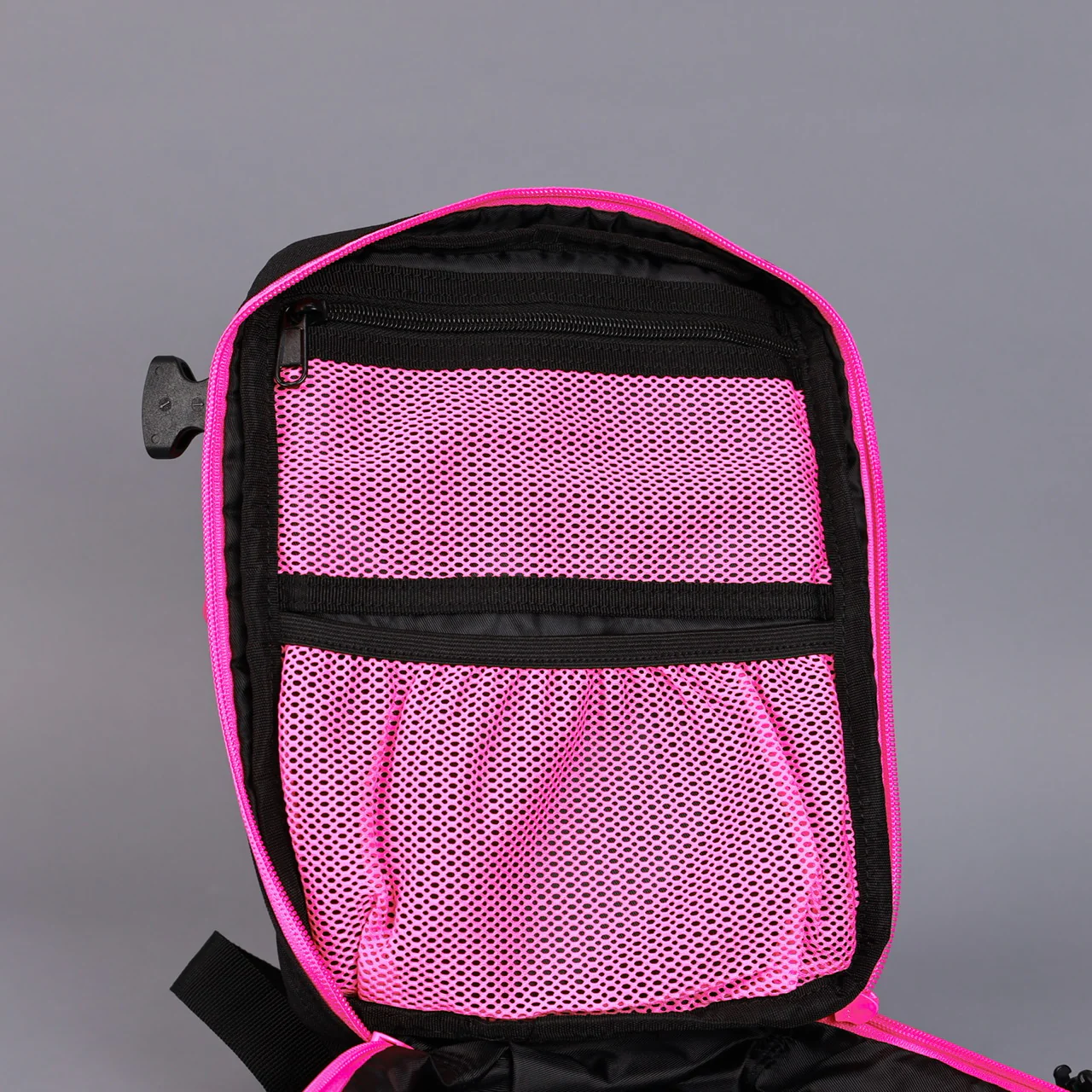 9L Backpack Mini Black Neon Pink - Image 9