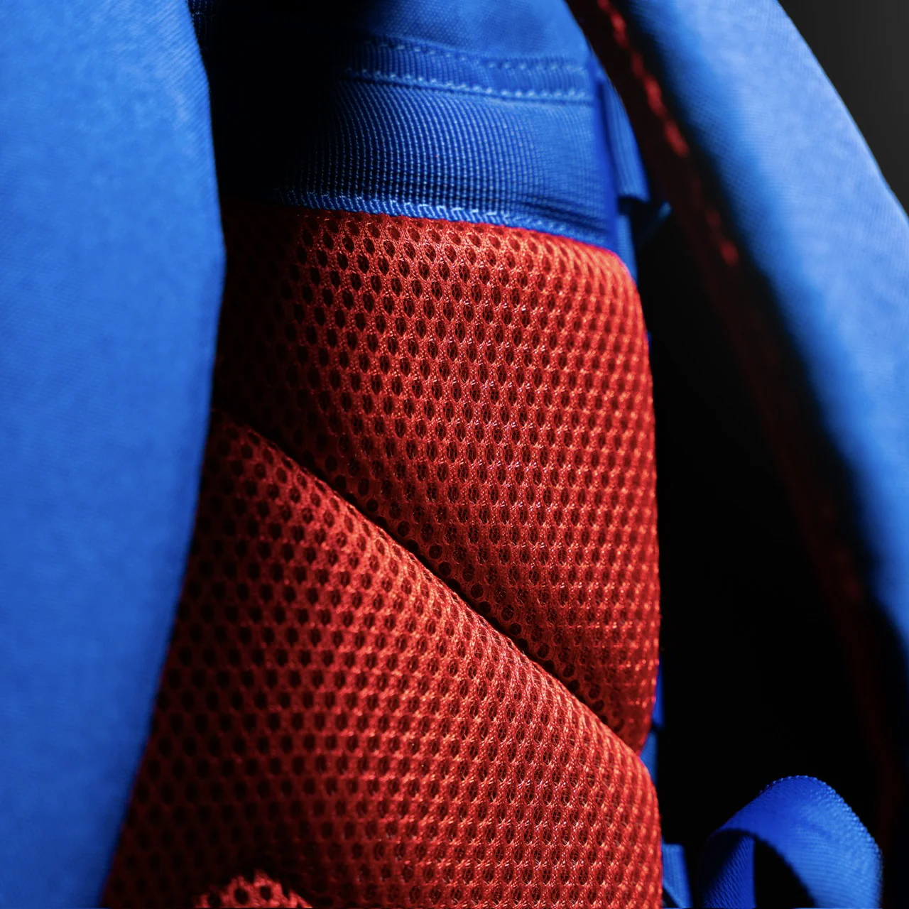 9L Backpack Mini Superman - Image 5