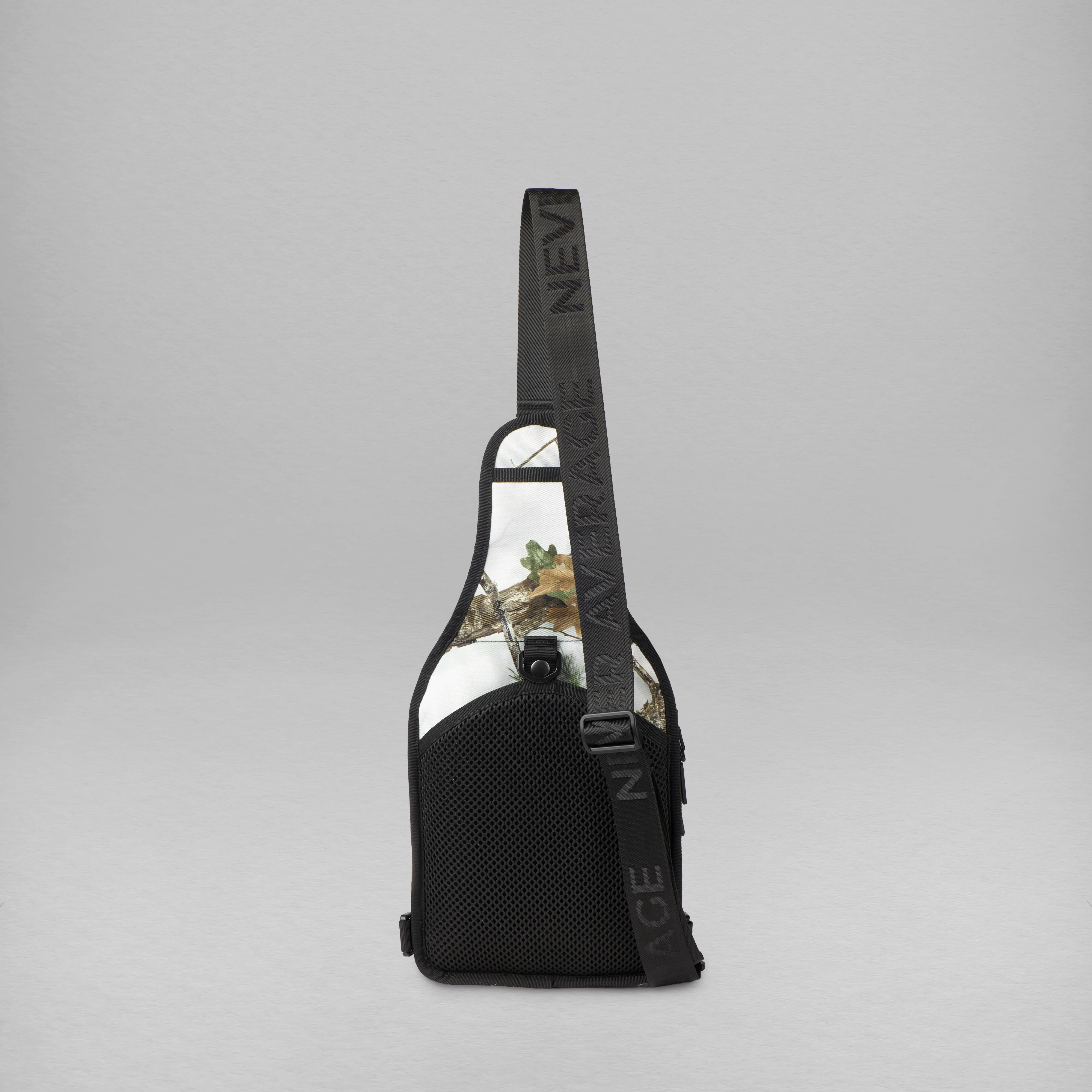 9L Tactical Sling Bag Realtree® APX Snow - Image 5
